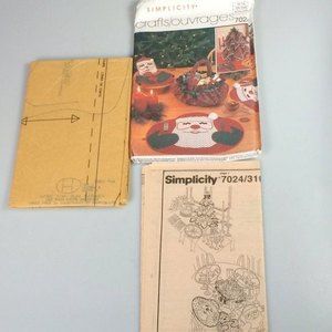 Christmas sewing pattern placemats, napkins